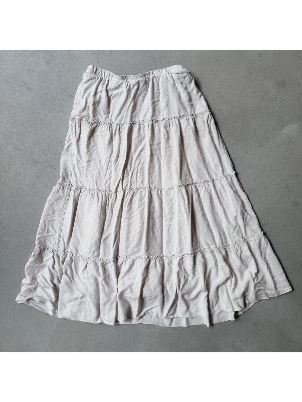Brandy Melville Women's White Tiered Skirt Boho